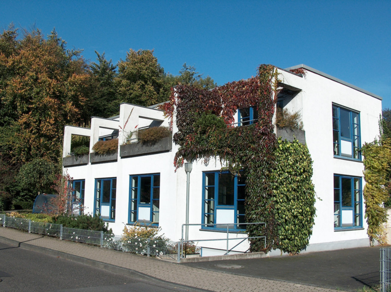 G+B Akadamie Gebäude G+B Akadamie Gebäude